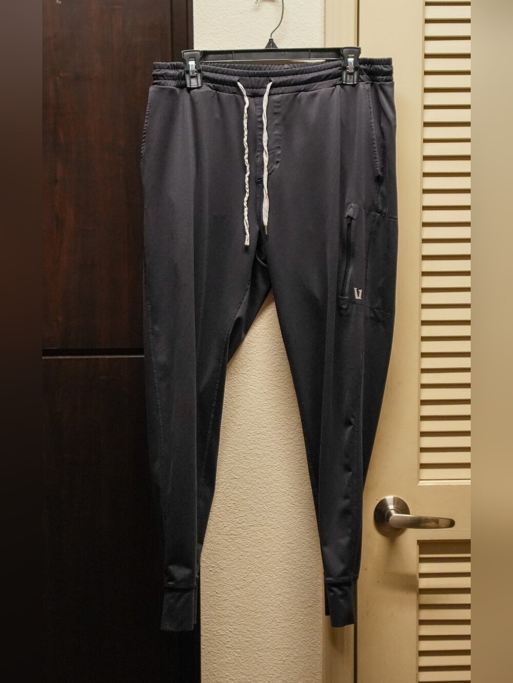 Vuori Men's Dark Gray Performance Joggers with Drawstring